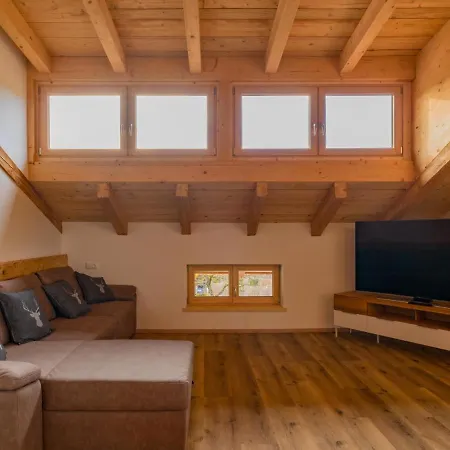 Holiday home Schlafhamhof